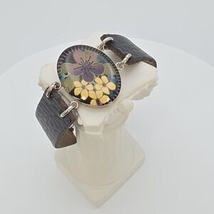 SPIRIT LALA Bracelet Floral Design Purple & Gold Leather Band Resin Toggle 7"